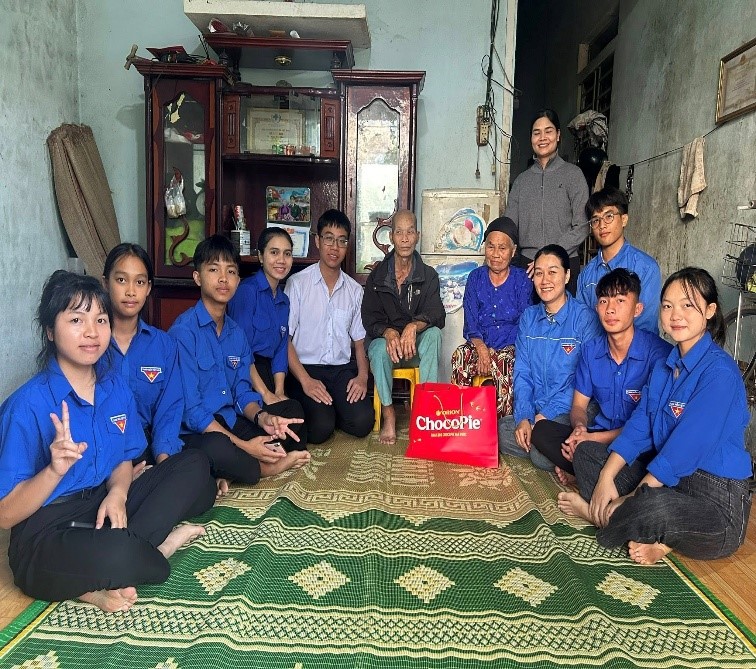 Anh hùng lực lượng vũ trang nhân dân A Páo