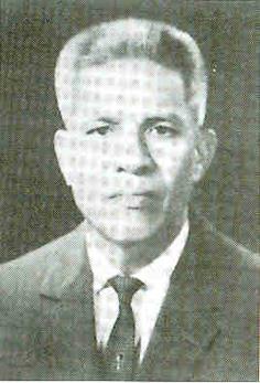Nguyễn Đức Thuận (Tên khai sinh: Bùi Tư Phong)