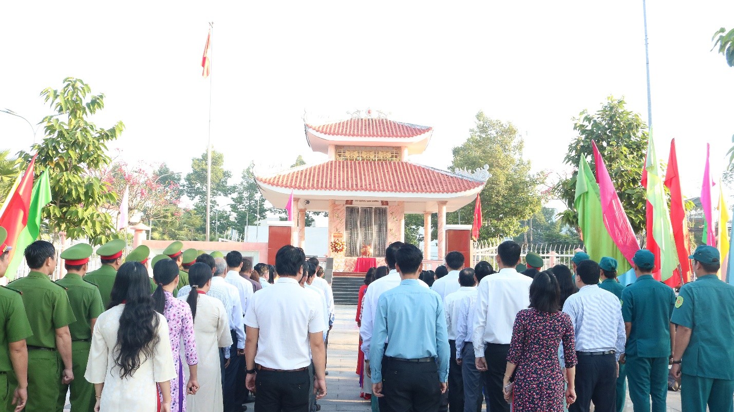 Nhà Bia tưởng niệm - Xã An Châu