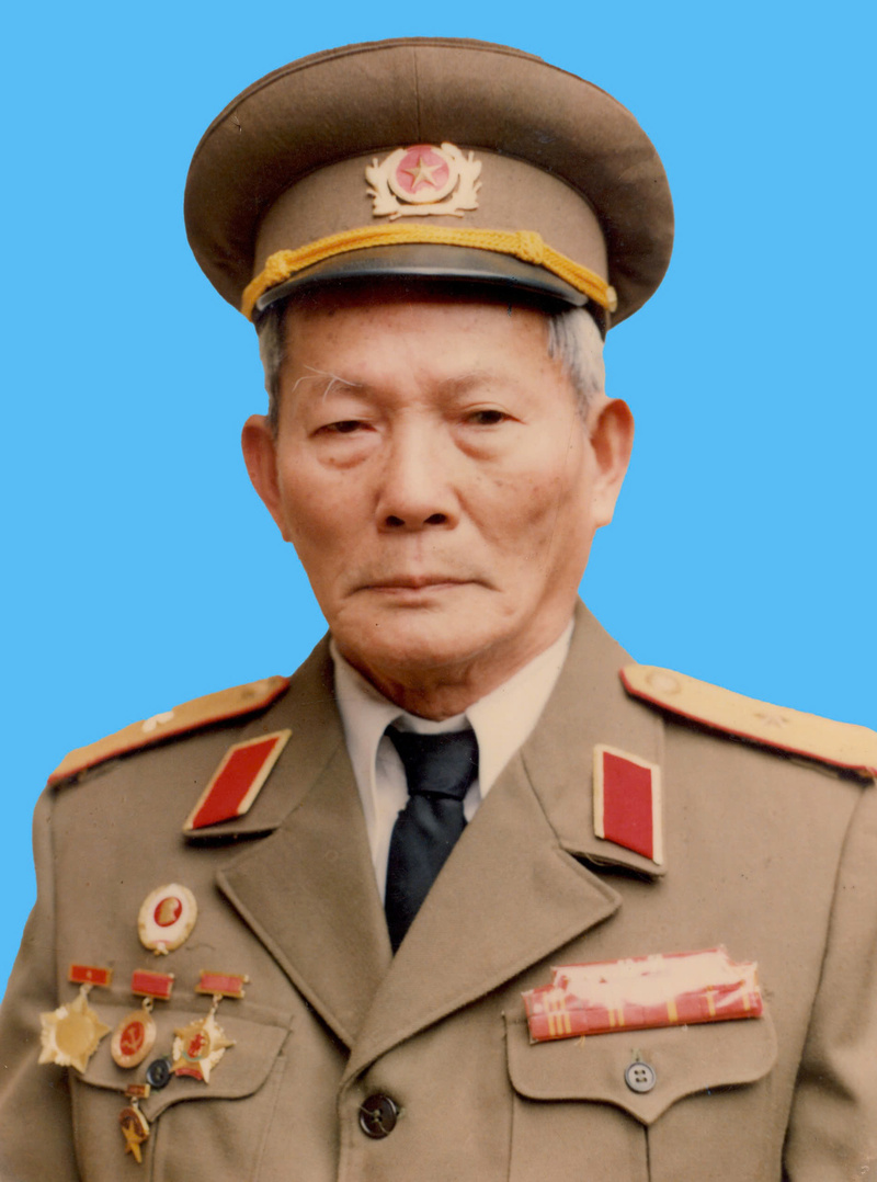 Thiếu tướng Trần Thế Môn (Trần Đình Thìn)