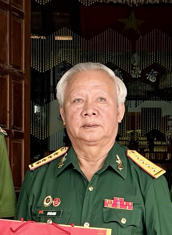 Từ Văn Minh