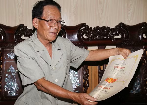 Ông Ngô Tiến Vạnh