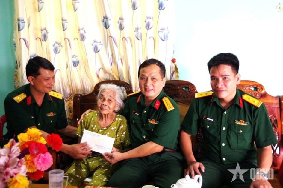Trần Thị Bảy