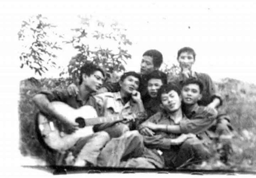 KHÚC VĂN QUÝ