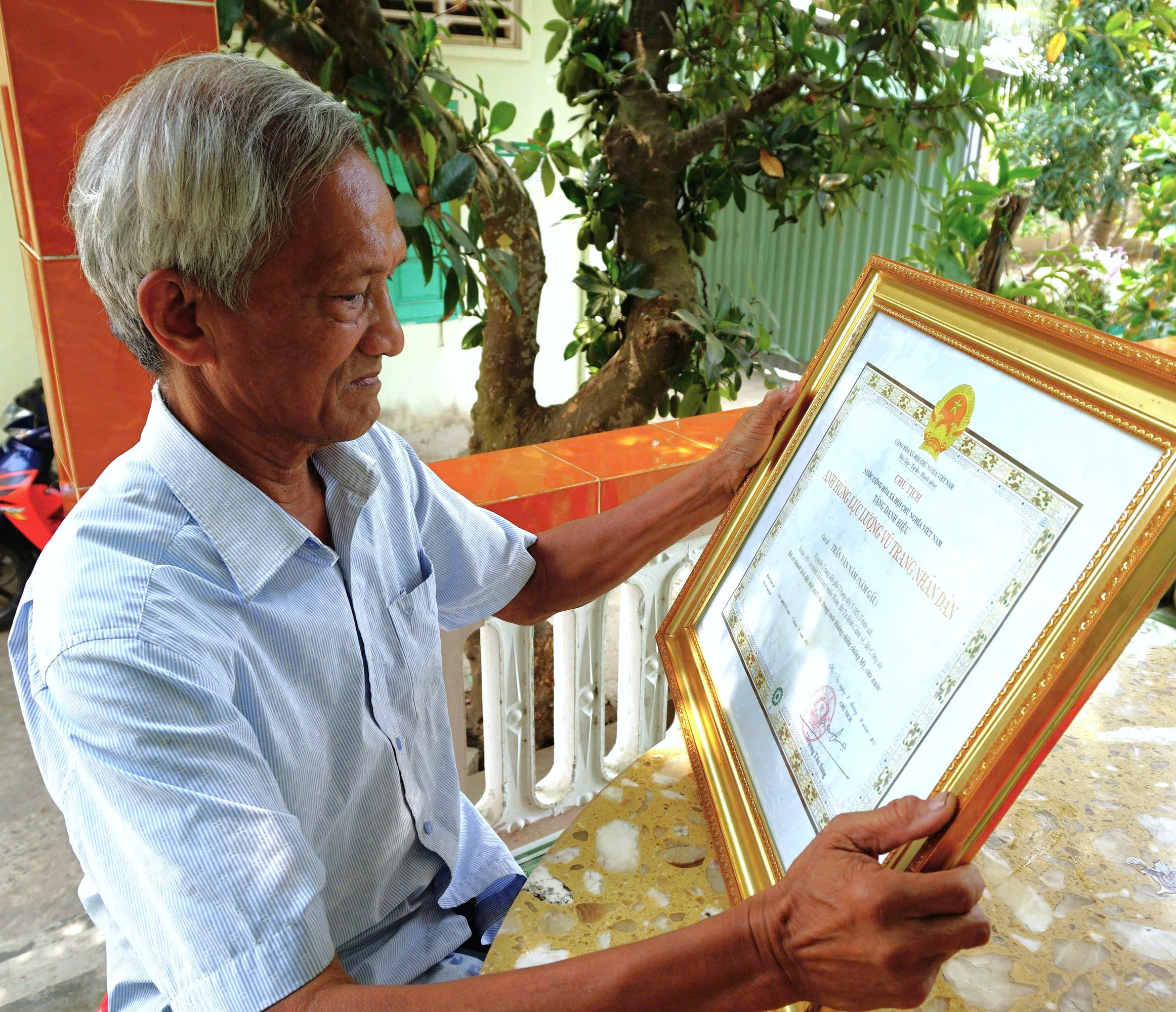 AH LLVTND Trần Văn Năm
