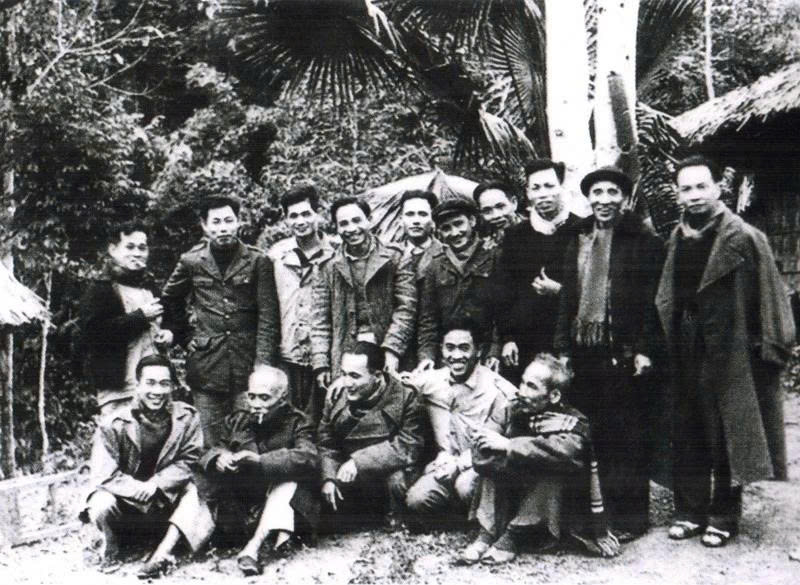 Hồ Tùng Mậu