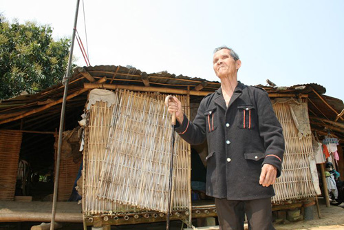 Alăng Bhuốch