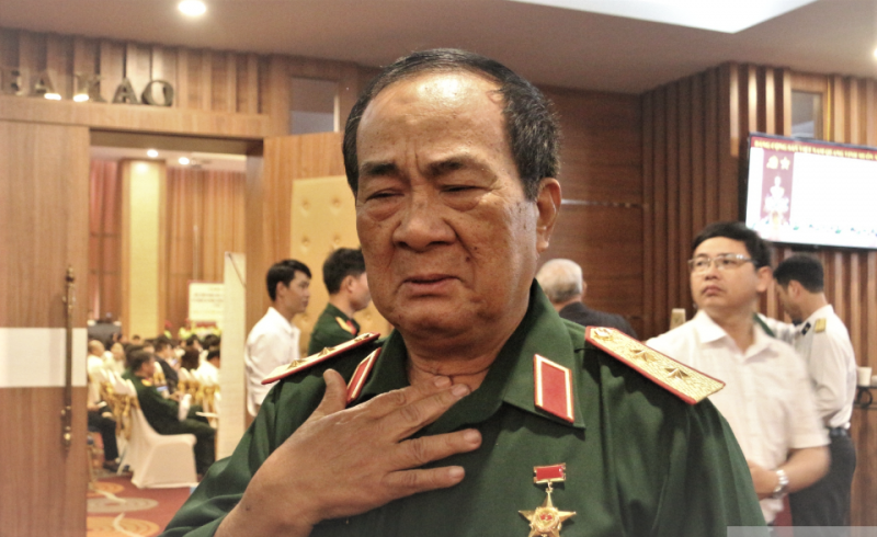 Đoàn Sinh Hưởng