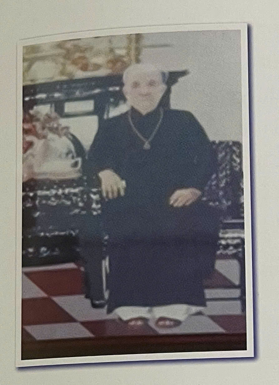 TRẦN THỊ KIM