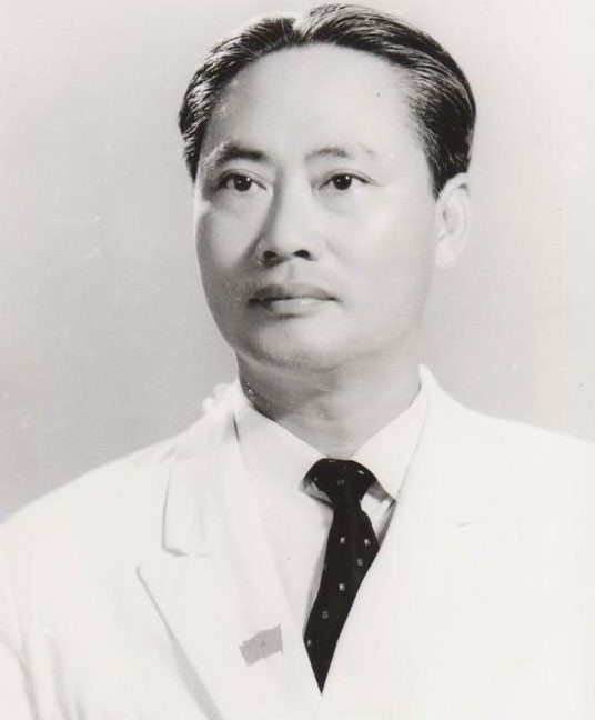 Tôn Thất Tùng