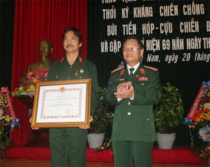 Bùi Tiến Hợp