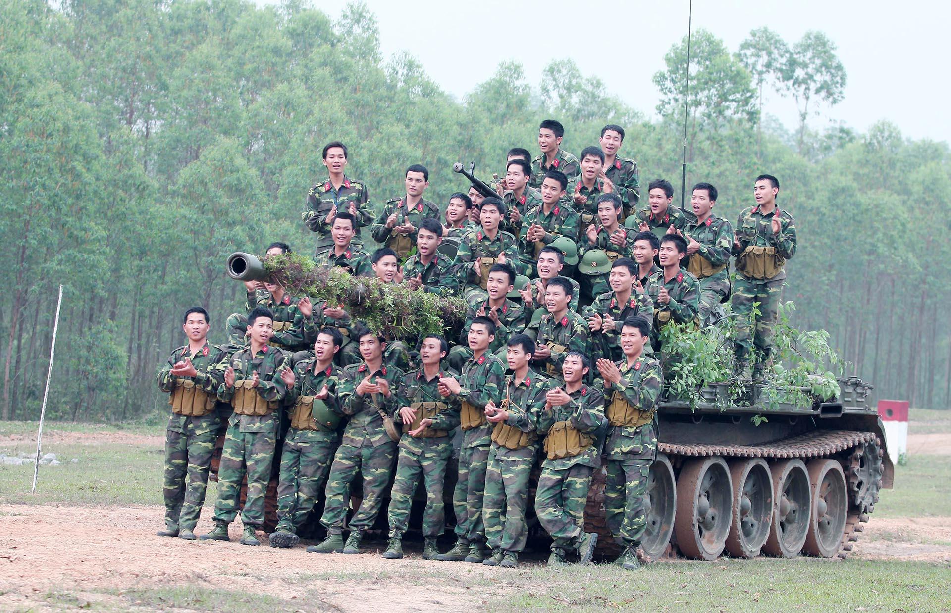 Lữ đoàn Tăng thiết giáp 203