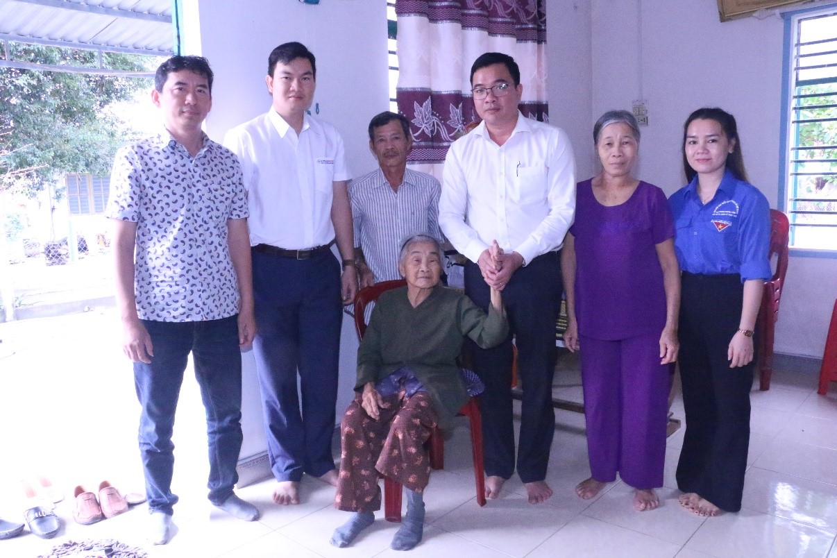 Trần Thị Lập
