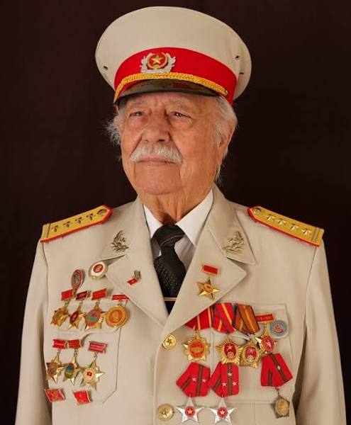 Nguyễn Văn Lập  (Kostas Sarantidis )