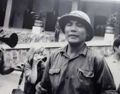 Đại tá Bùi Văn Tùng