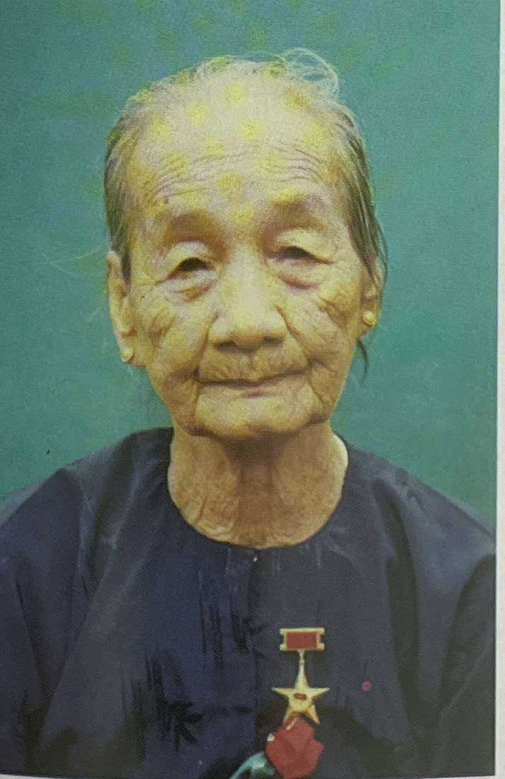 Phạm Thị Nhóm