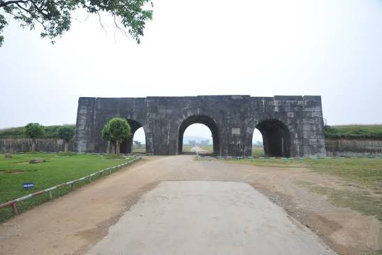 Thành Nhà Hồ