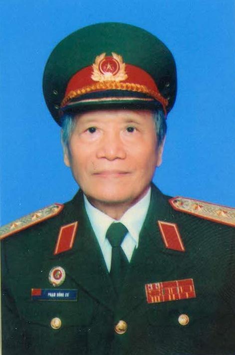 Trung tướng Phạm Hồng Cư