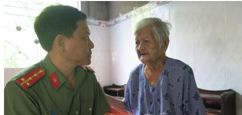 Mẹ Lê Thị Ba