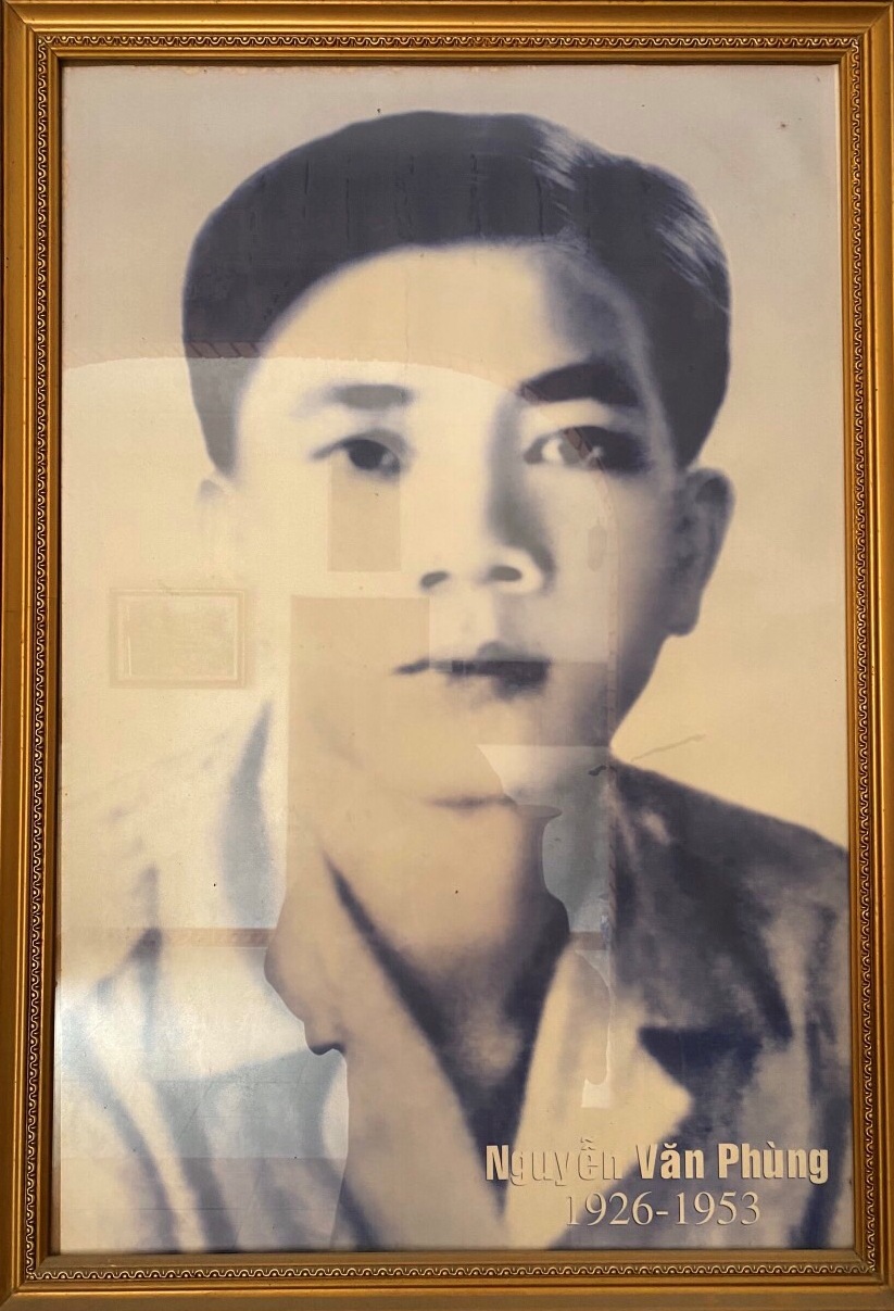 NGUYỄN VĂN PHÙNG