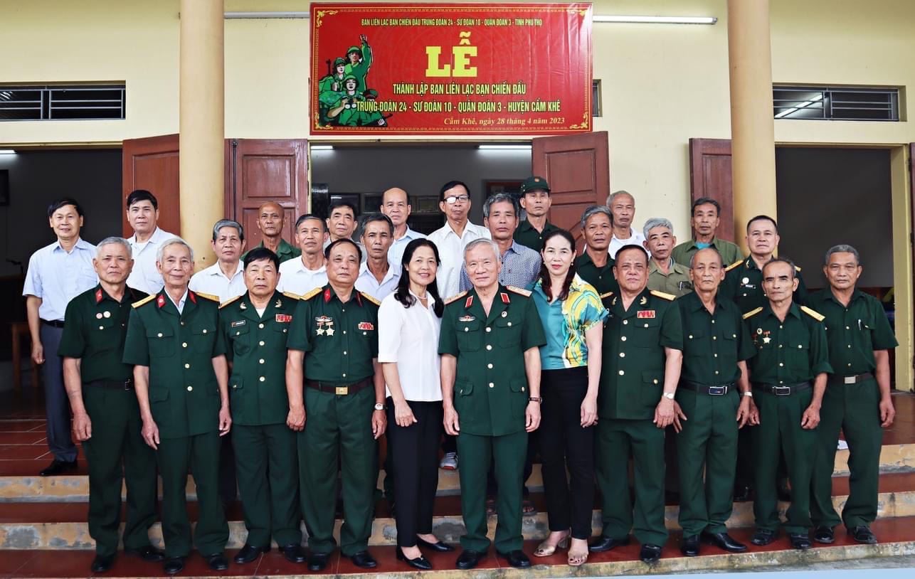 Gặp mặt hội ccb