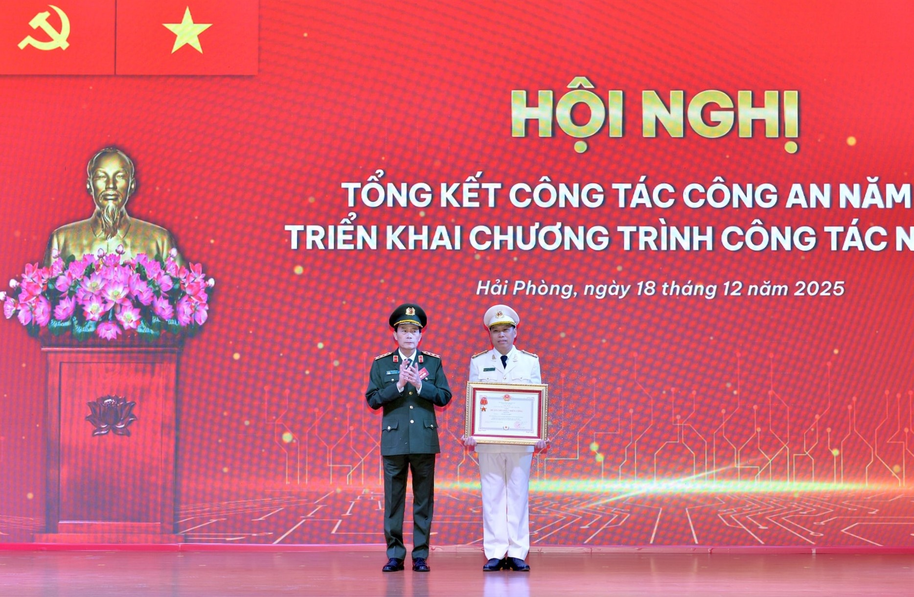 Nguyễn Hùng Dũng
