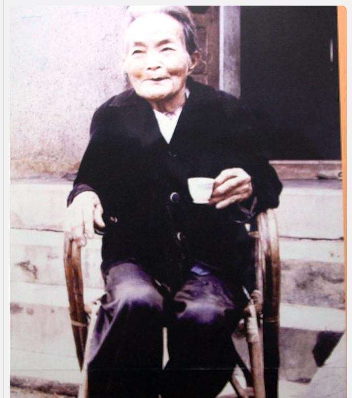 Văn Thị Thừa