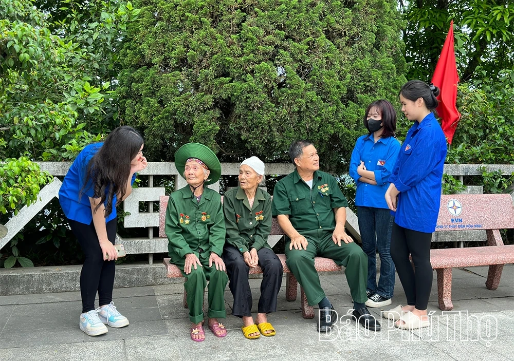 Ông Đinh Công Khoa