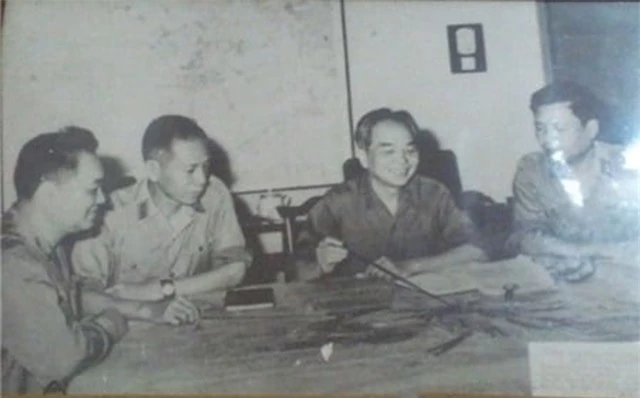 Trung tướng, PGS Lê Hữu Đức