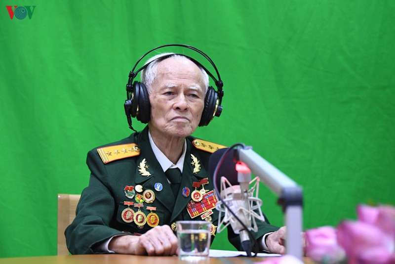 Phùng Văn Khầu