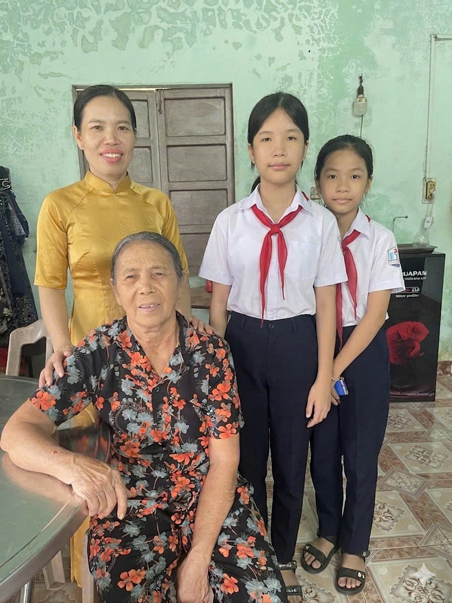 Nguyễn Thị Liểu, sinh năm 1948, quê ở thôn Bình An, xã Tam Anh