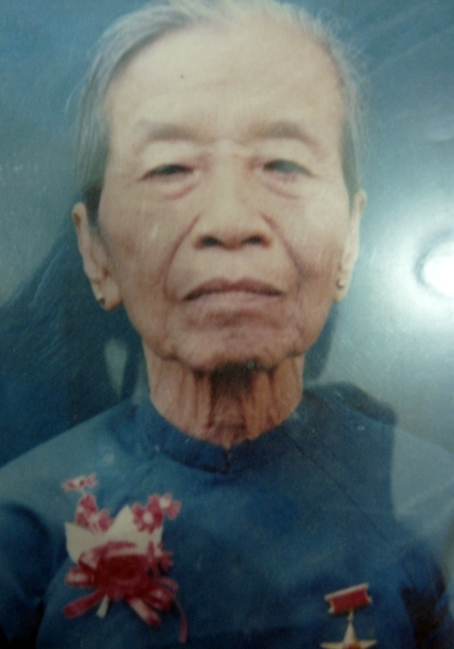 Đào Thị Phấn (còn gọi là Hai Phấn)