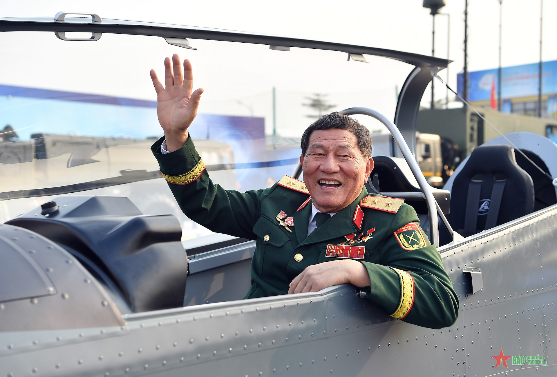 PHẠM TUÂN
