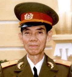 Phạm Xuân Ẩn