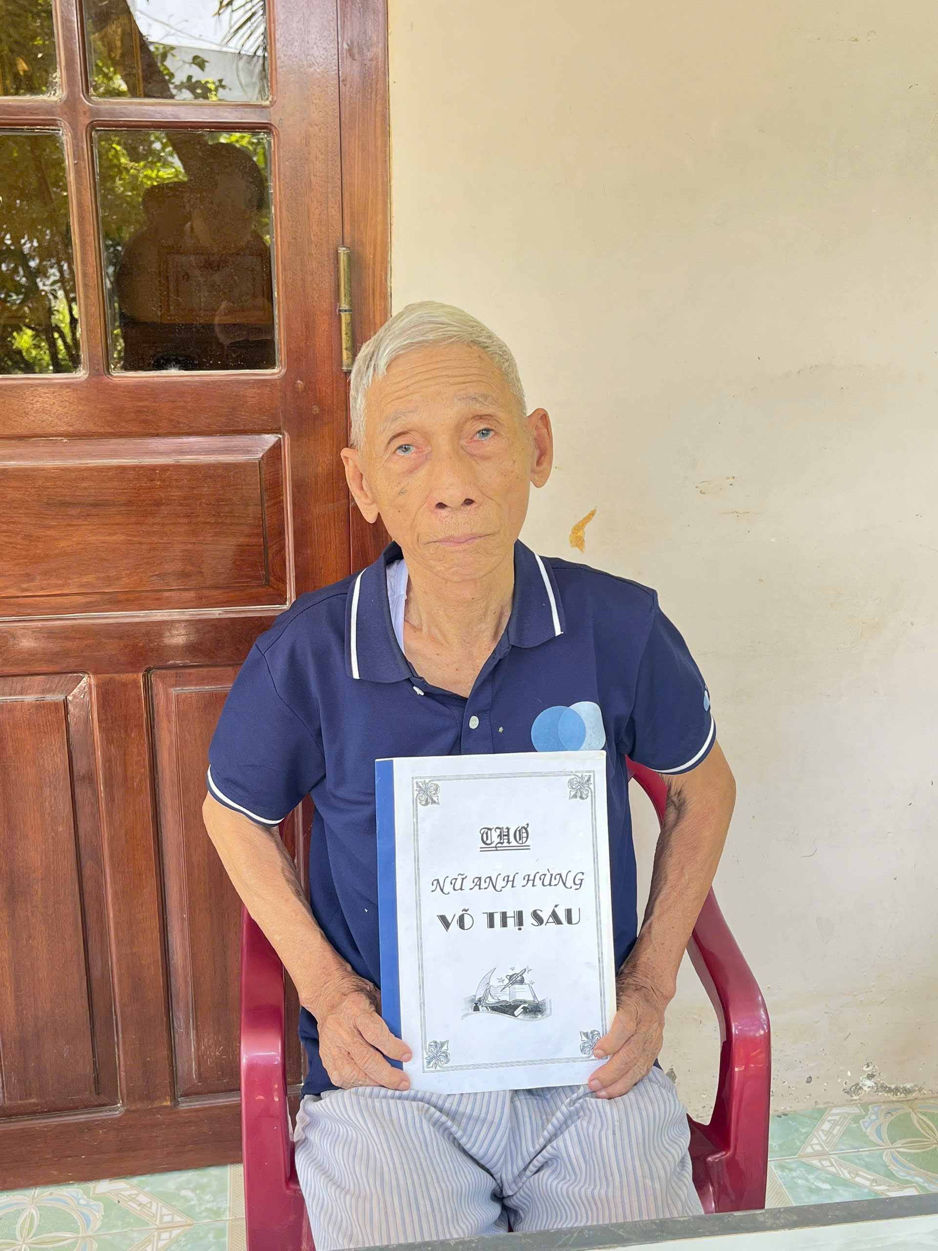 NGUYỄN HỒNG LÂM
