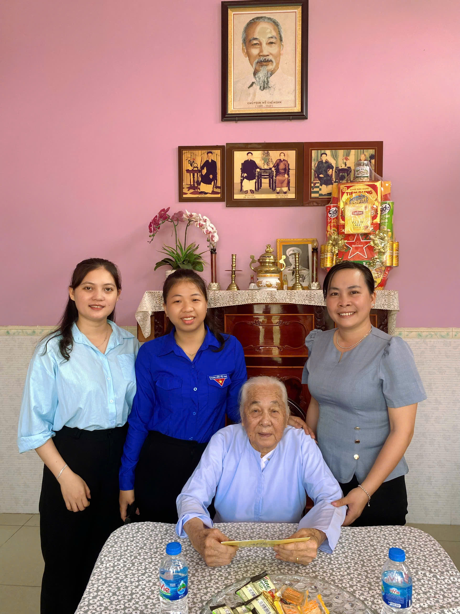 LÊ THỊ NƯƠNG