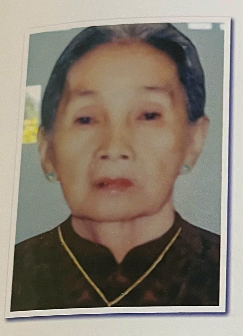 CÔ THỊ CHỈNH