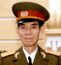 Phạm Xuân Ẩn