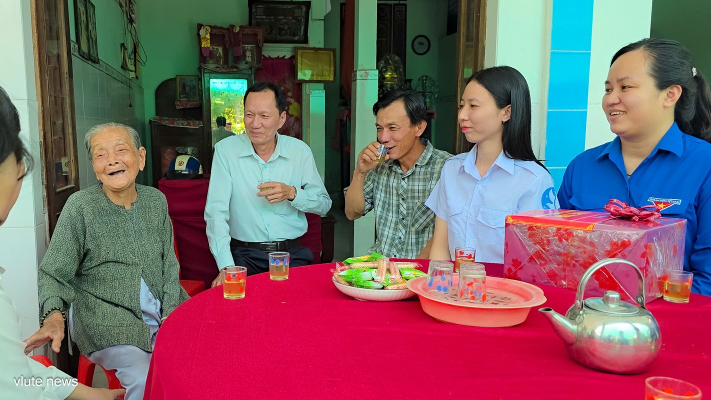 Trần Thị Tư