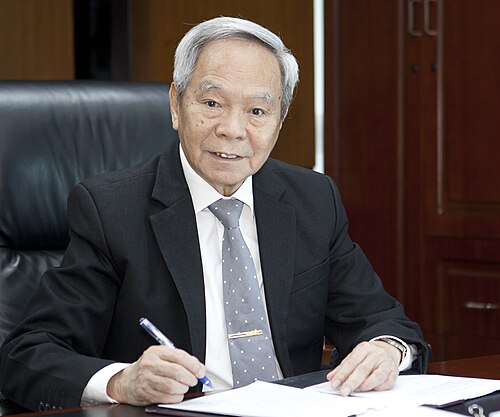 Thái Phụng Nê
