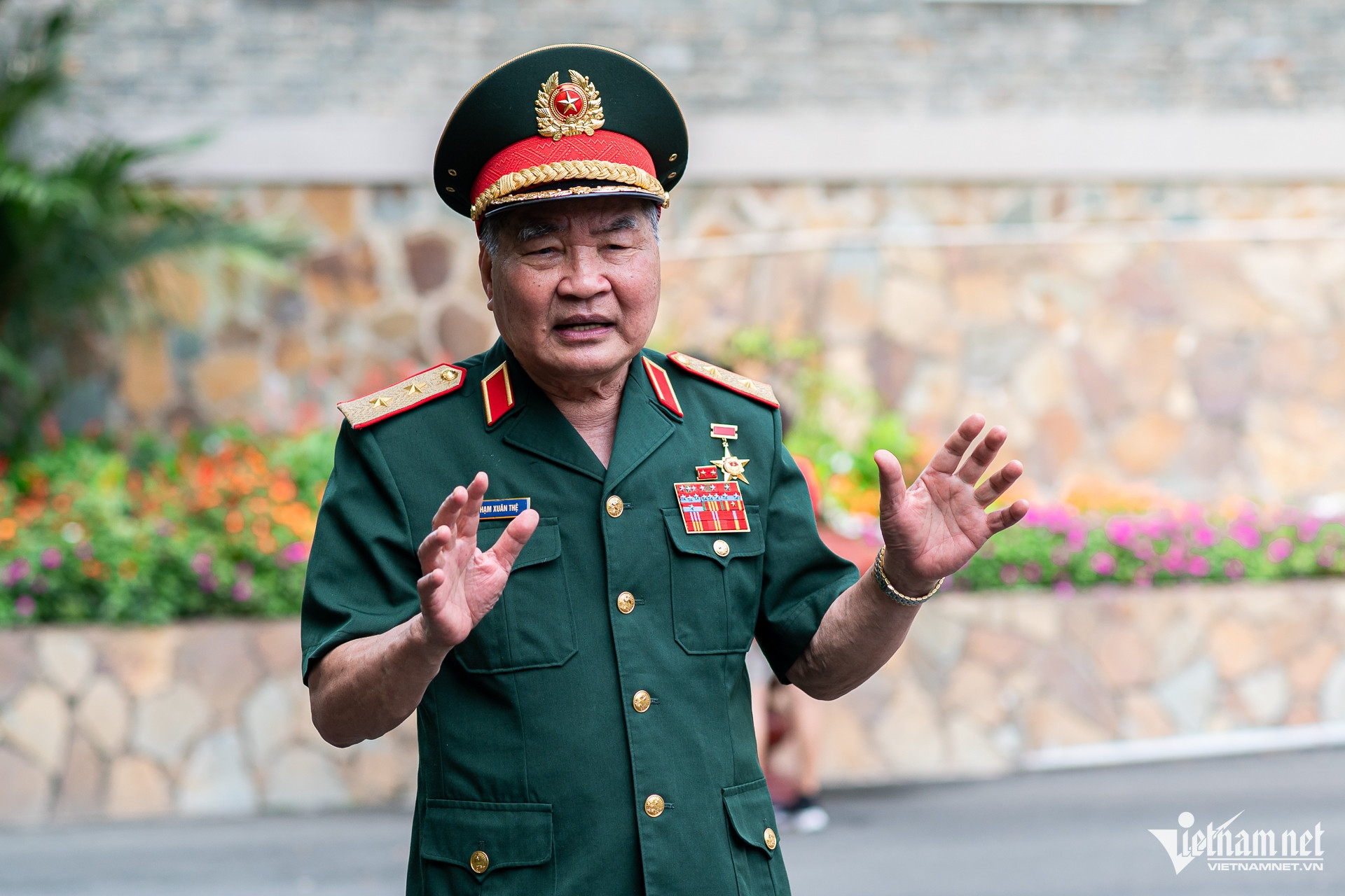 Phạm Xuân Thệ