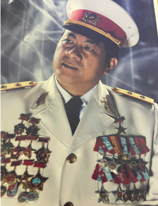 ANH HÙNG LỰC LƯỢNG VŨ TRANG NHÂN DÂN ĐOÀN SINH HƯỞNG