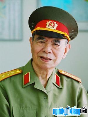 Hoàng Minh Thảo