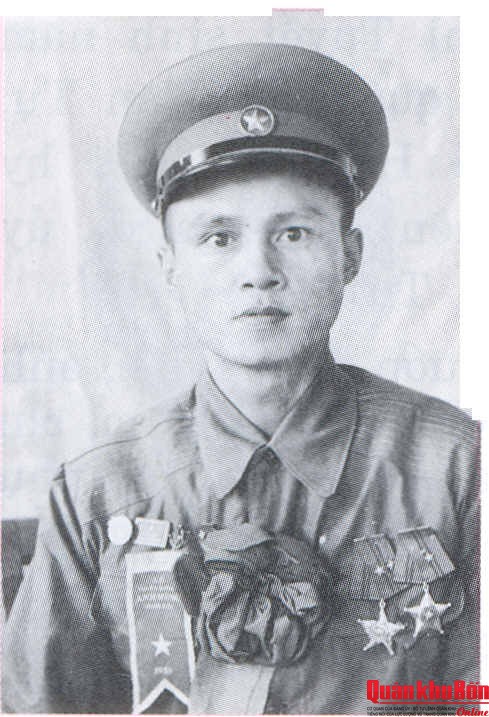 Anh hùng Phan Tư