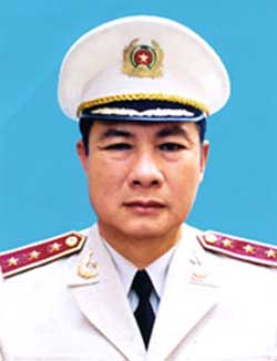 Thi Văn Tám