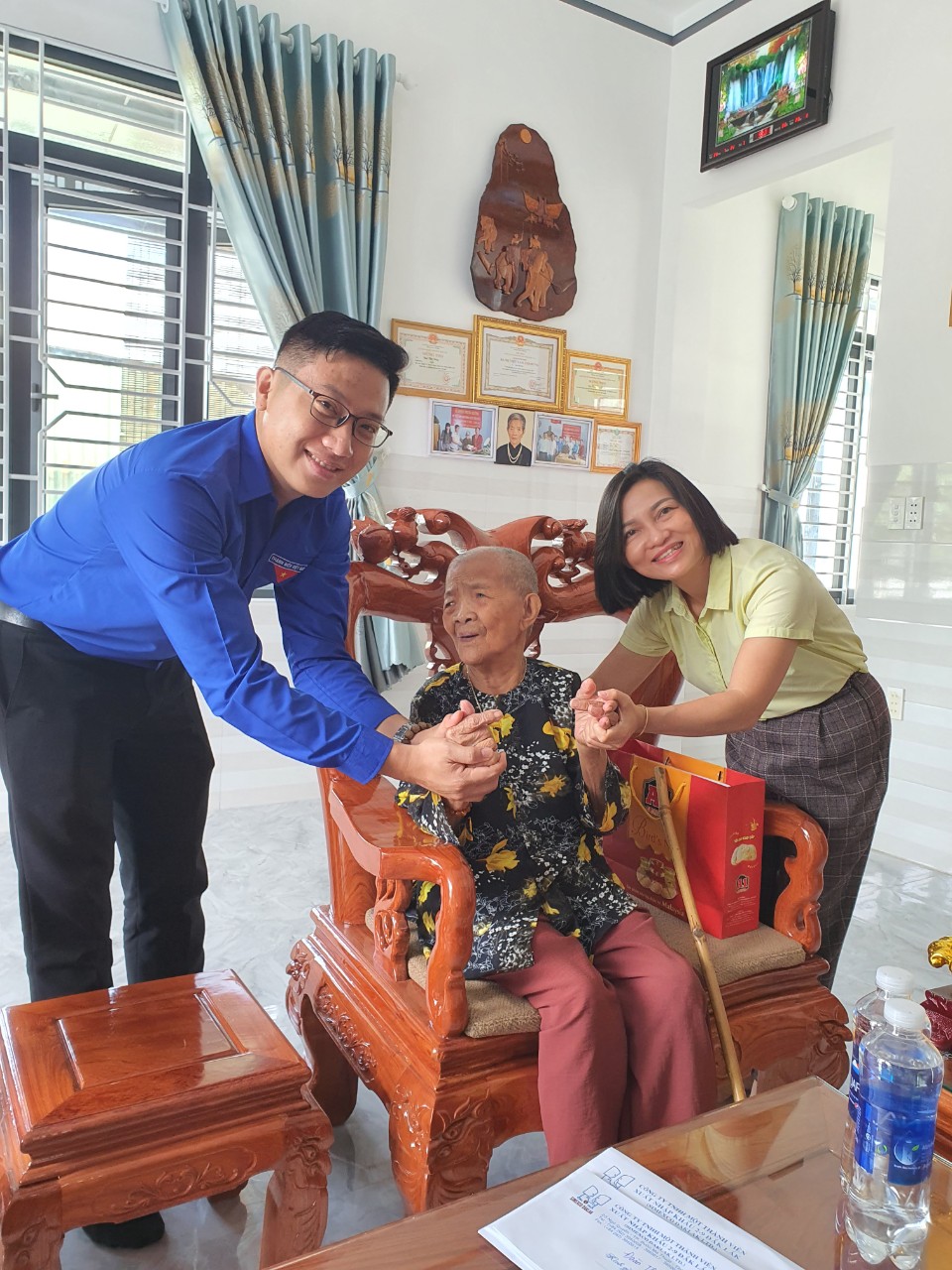 Bùi Thị Đấy