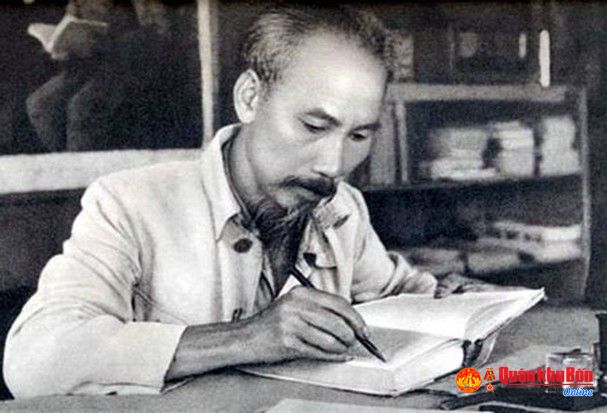 NGUYỄN ÁI QUỐC