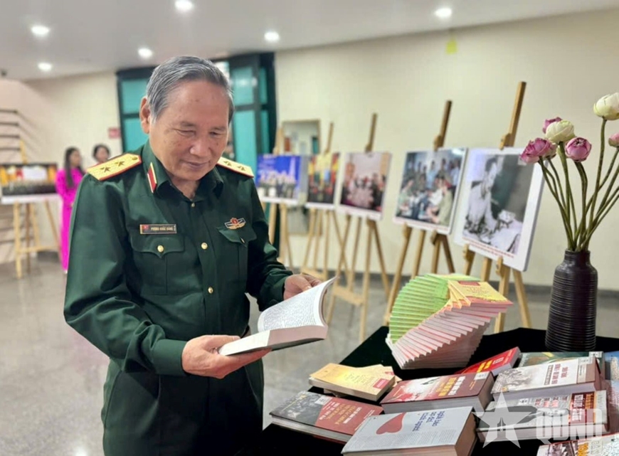 Phùng Khắc Đăng