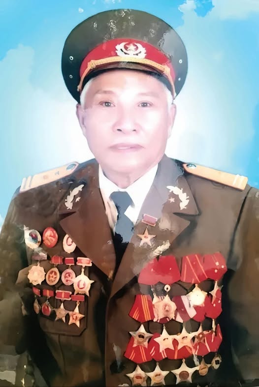 ANH HÙNG LLVT NHÂN DÂN VÕ VĂN MỪNG