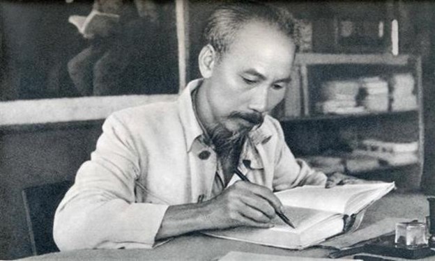 Chủ Tịch Hồ Chí Minh
